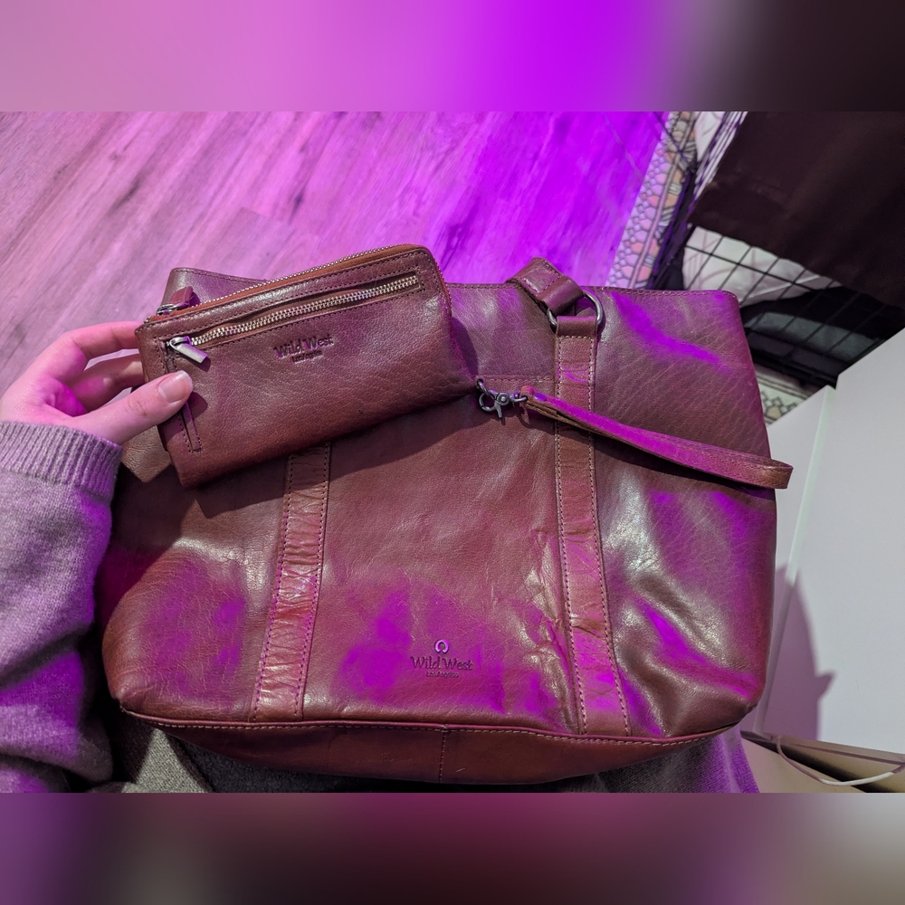 Wild West LA brown Leather Tote Bag and matching wallet!